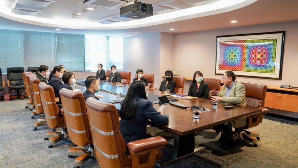 พิธีลงนามความร่วมมือทางวิชาการ บริษัท เมโทรซิสเต็มส์คอร์ปอเรชั่น จำกัด (มหาชน) กับคณะวิทยาศาสตร์และเทคโนโลยี มหาวิทยาลัยหัวเฉียวเฉลิมพระเกียรติ