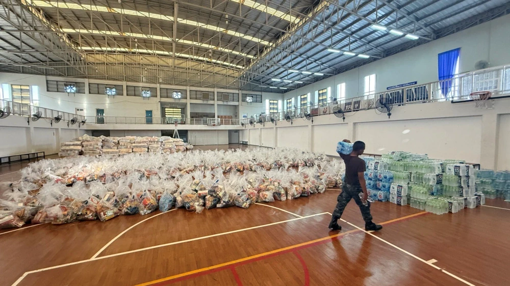 เมโทรซิสเต็มส์คอร์ปอเรชั่น ร่วมช่วยเหลือผู้ประสบภัยภาคใต้ มอบถุงยังชีพและน้ำดื่มมูลค่ารวมมูลค่ากว่า 560,000 บาท ผ่านกองทัพอากาศไทย